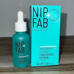 Nip + Fab Hyaluronic Fix Extreme 4 Concentrate Daily Concentrated Drops for Face